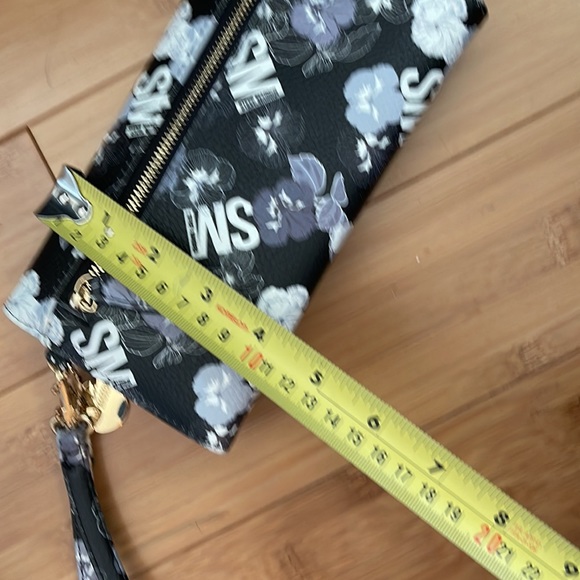 Steve Madden wallet great used condition black grey magnolia gold - Picture 11 of 11